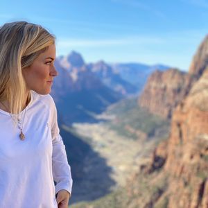 Meet your Posher, Denae